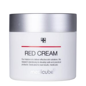 Medicube Red Cream 2.0 – raminantis kremas riebiai ir probleminei odai 50ml